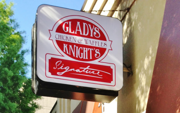 gladys-knights-chicken-waffles-fails-health-inspection