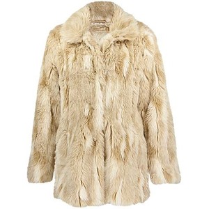 faux fur coat | STACKS Magazine